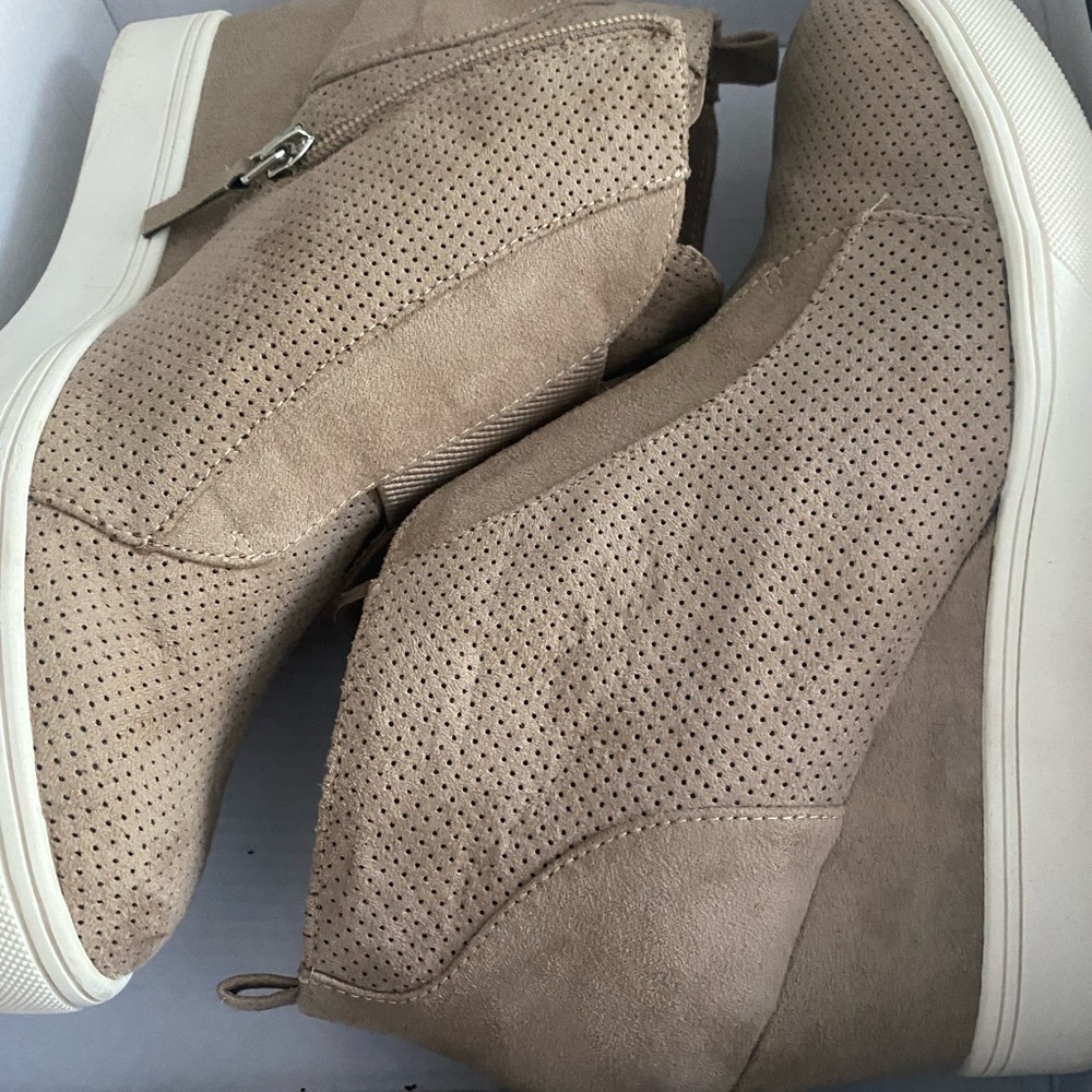 Beige Mia Wedge Bootie-size 9.5
